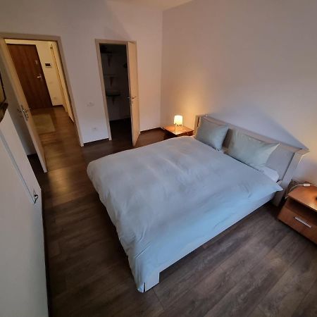 Avram Iancu Private Apartment With Ac Brasov Exterior photo
